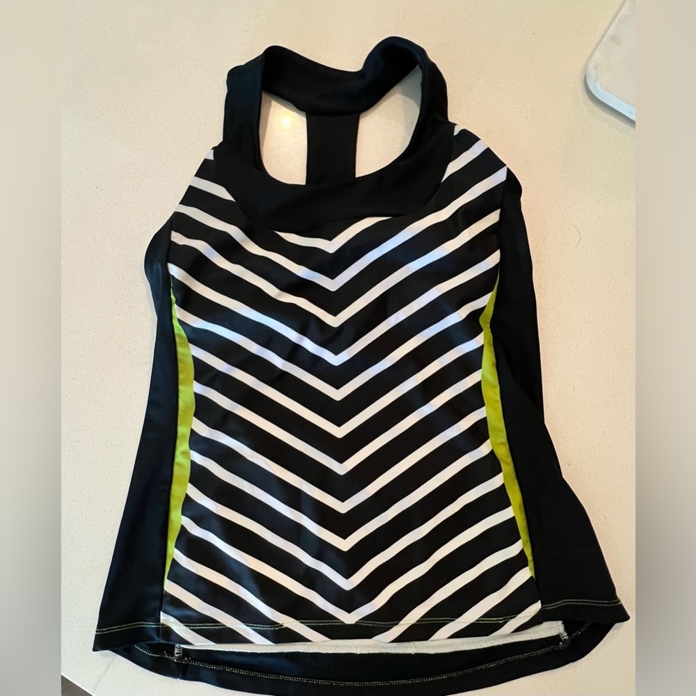 Moxie cycling tank with built in bra. Sweat wicking spandex. Size Medium
